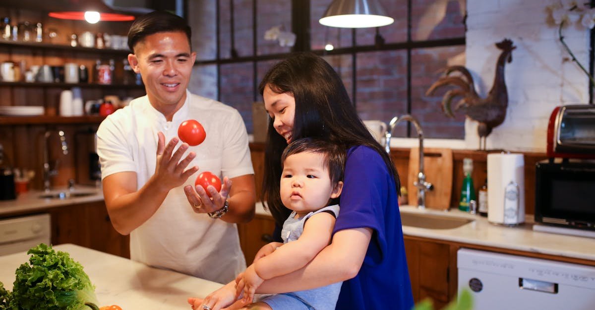 découvrez notre sélection de cuisines contemporaines alliant design épuré et fonctionnalité. transformez votre espace culinaire en un lieu moderne et accueillant, avec des matériaux de qualité et des agencements innovants. inspirez-vous de nos idées pour créer la cuisine de vos rêves.