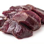 Discover the delicious recipe for wild boar tenderloin in red wine, directly revealed by a talented chef from Puy-en-Velay (video included